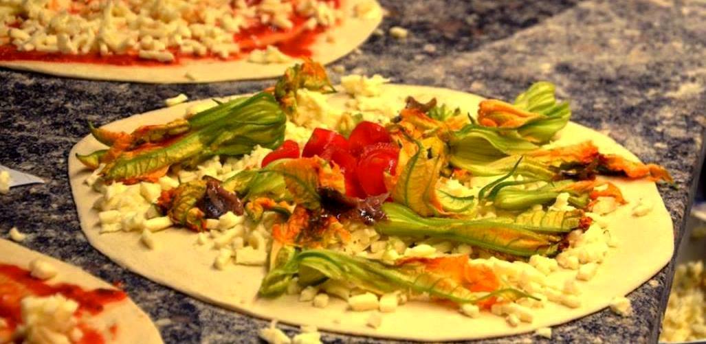 Pizza nel cuore? La trovi sempre in tavola, in pizzeria al Pepe Verde!