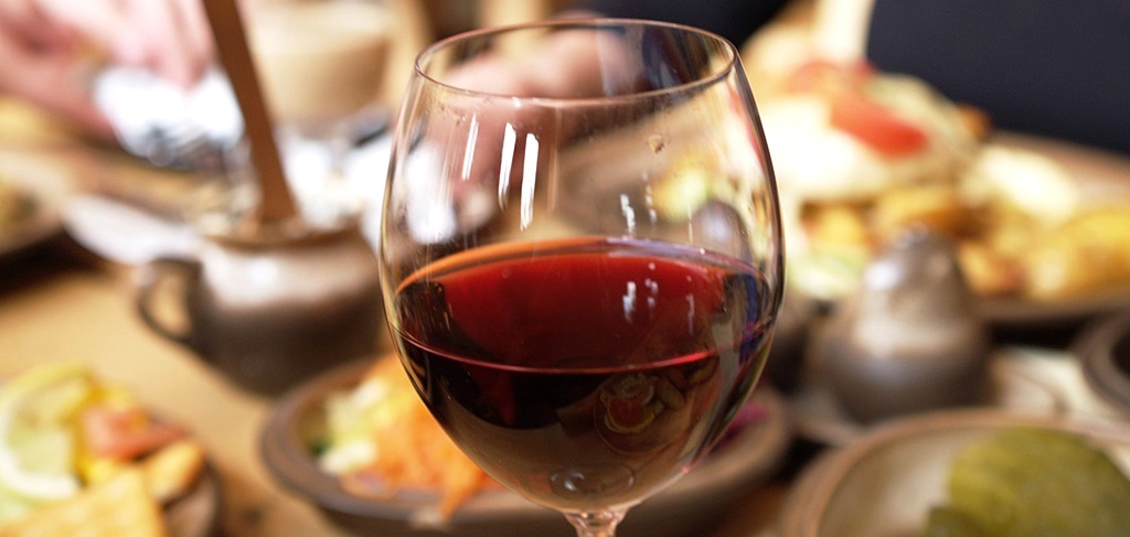 Autunno in tavola, al ristorante tra sfizi e vini